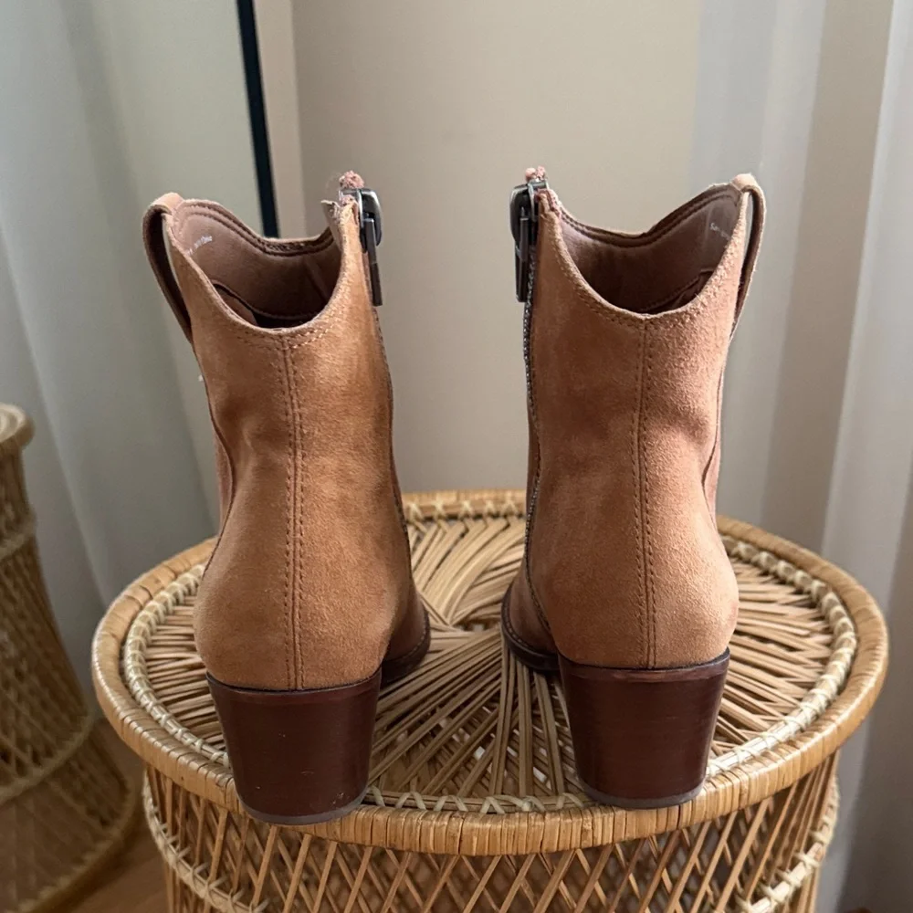 Dolce Vita Suede Ankle Booties in Chestnut Brown Size 6 - Picture 7 of 8
